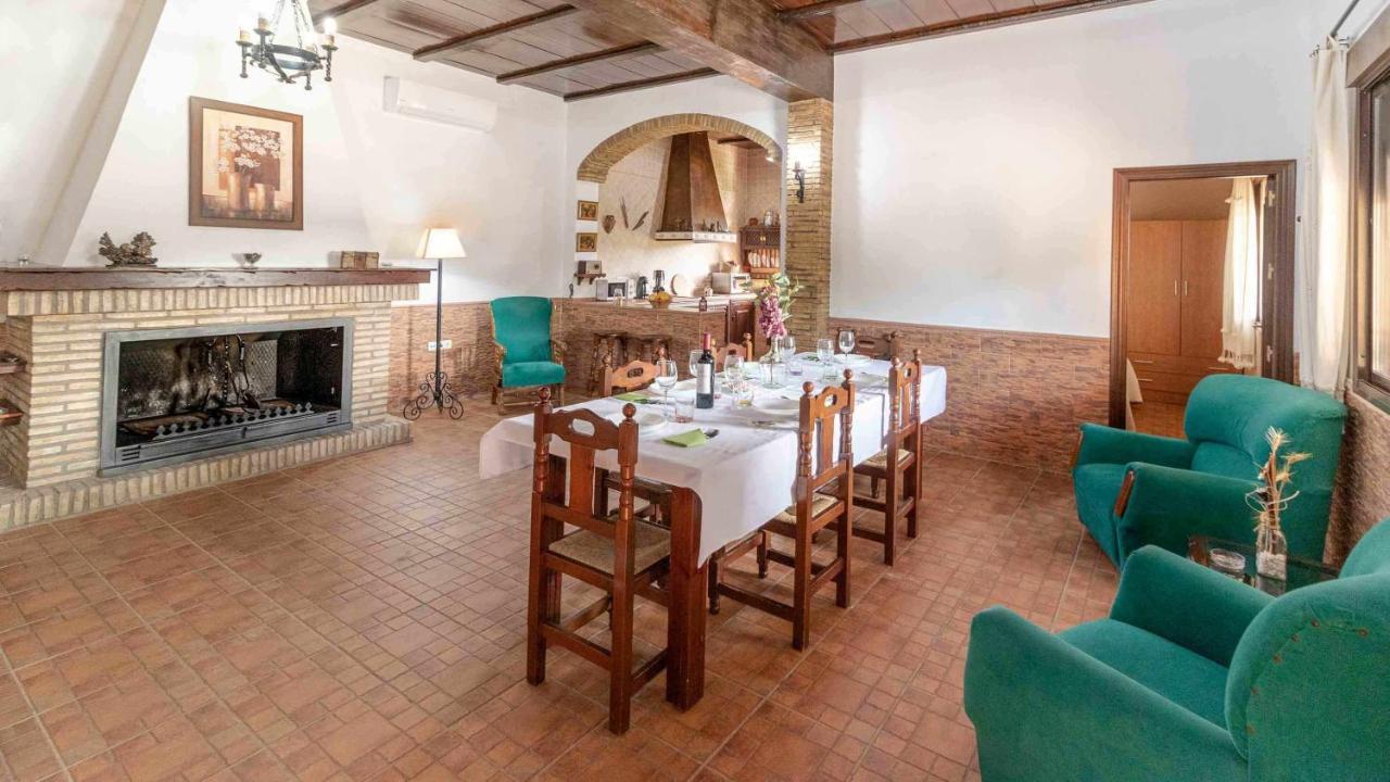 Casa Rural Villa Lucrecia La Lantejuela Bagian luar foto