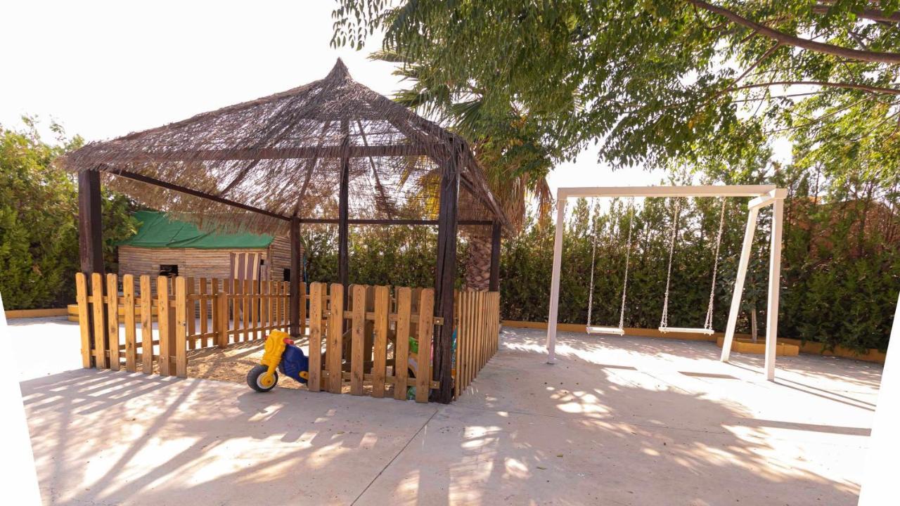 Casa Rural Villa Lucrecia La Lantejuela Bagian luar foto