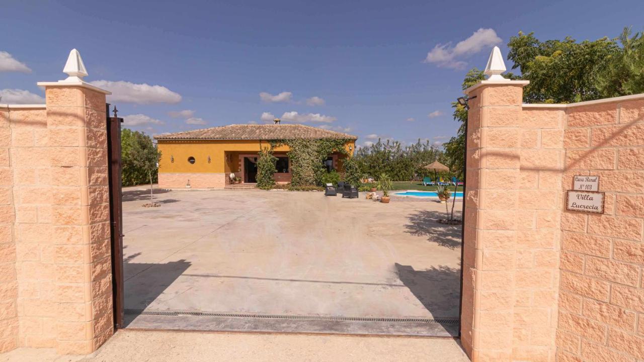 Casa Rural Villa Lucrecia La Lantejuela Bagian luar foto